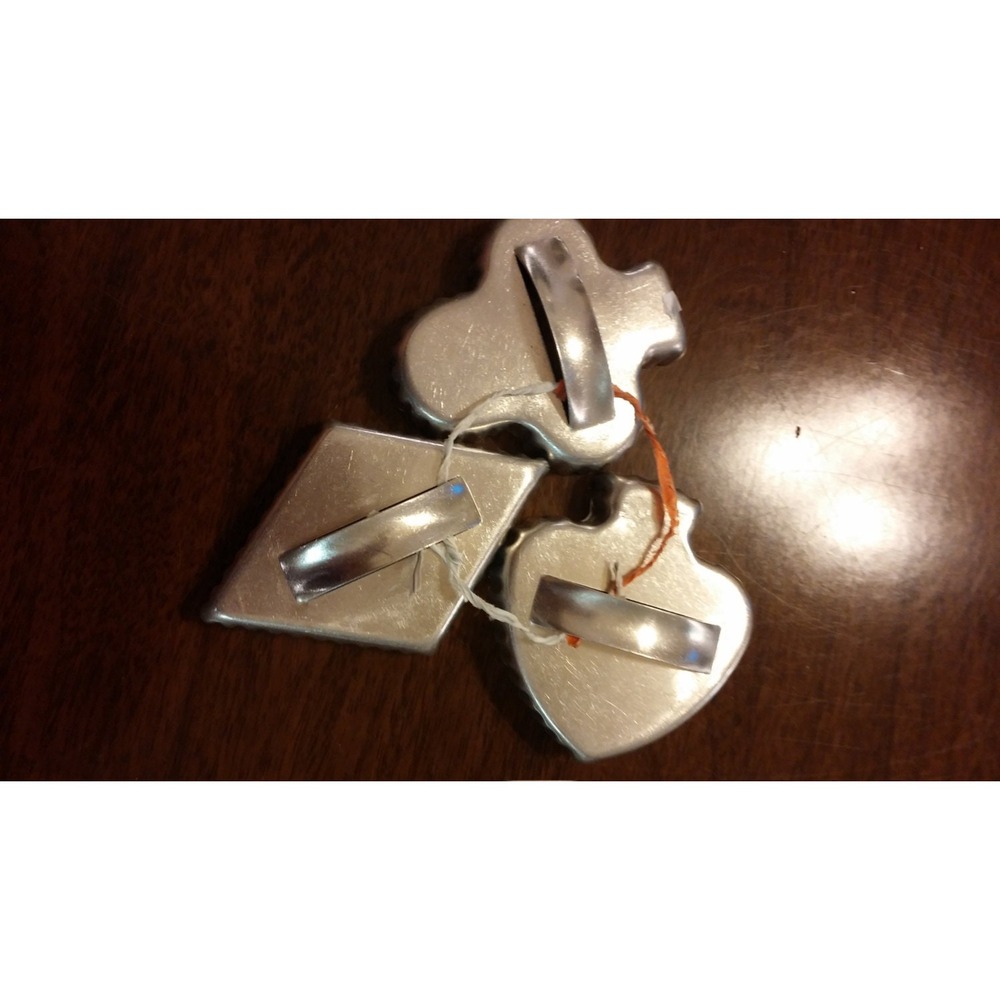 Aluminum cookie cutters, card suit spade,‎ diamond, club scalloped